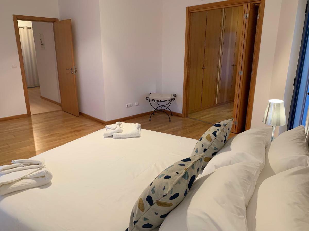 Penthouse 160Sqm Wide Terraces Pool View & Private Hot Tub & Parking Apartment Albufeira Ngoại thất bức ảnh