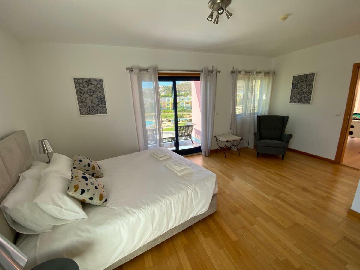 Penthouse 160Sqm Wide Terraces Pool View & Private Hot Tub & Parking Apartment Albufeira Ngoại thất bức ảnh